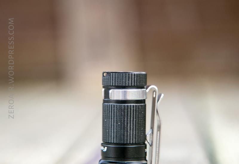 Миниатюрный фонарь Fenix E16