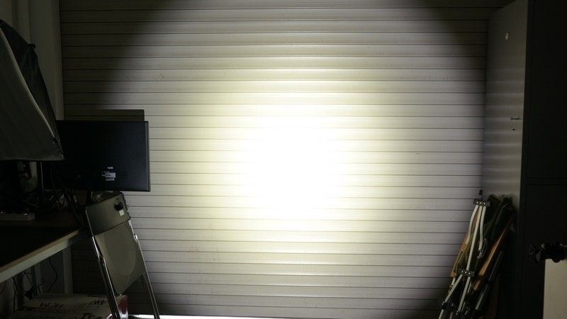 Мощный фонарь Fenix WT50R