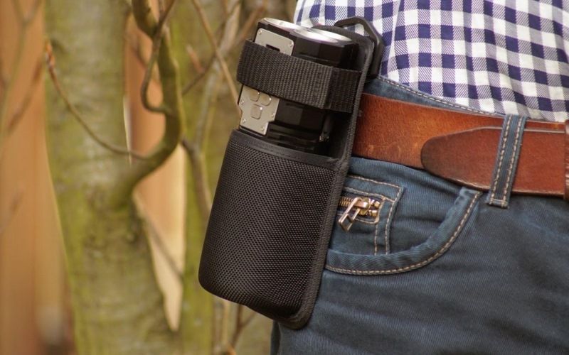 Сверхмощный поисковый фонарь Fenix TK72R